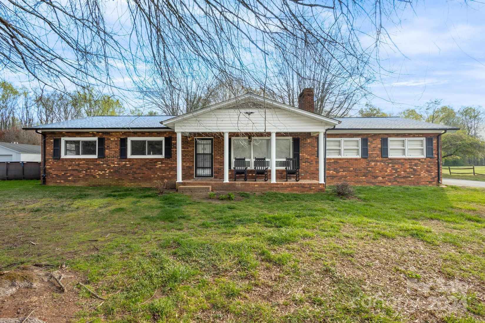 7874 Sulphur Spgs Rd  