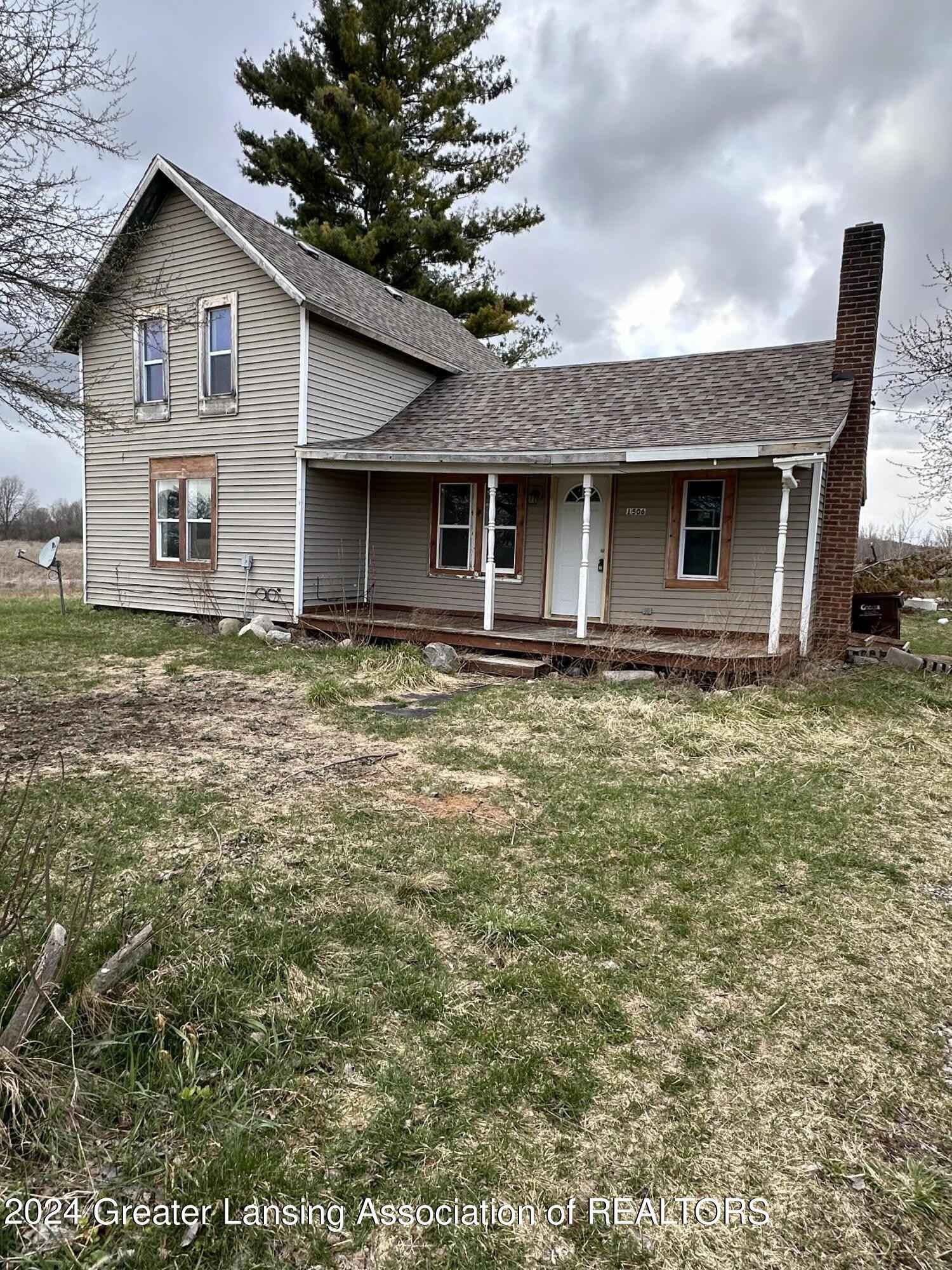 1506 Holt Rd  