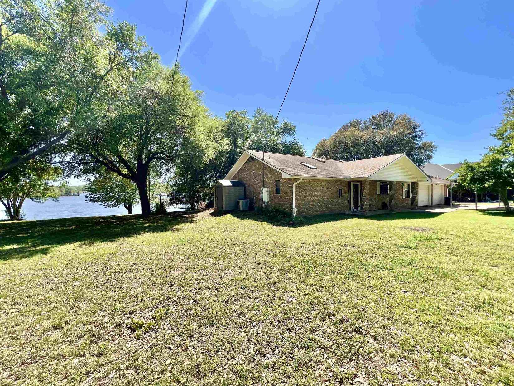 700 Pecan Estate Loop  