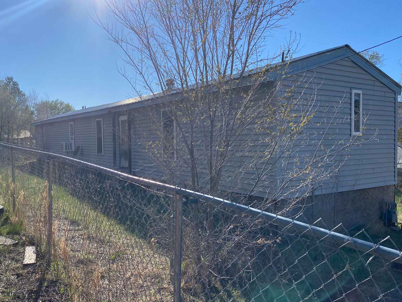 303 South Parnell Dr  
