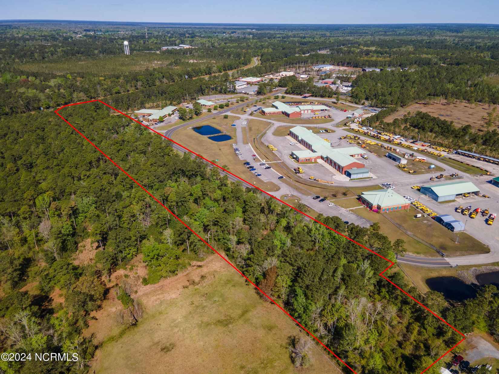 5000 GLAZIER RD  