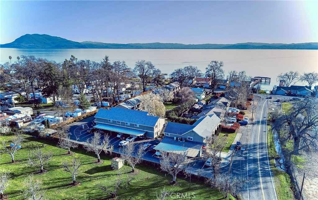 607 Blue Heron Dr  