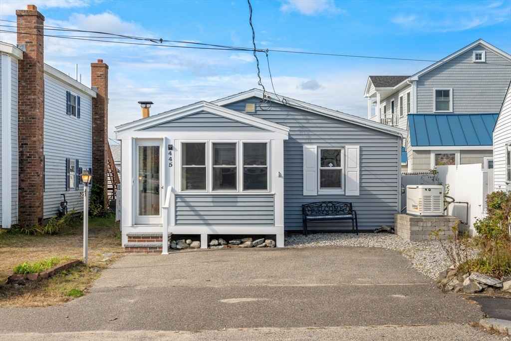 445 North End Blvd  