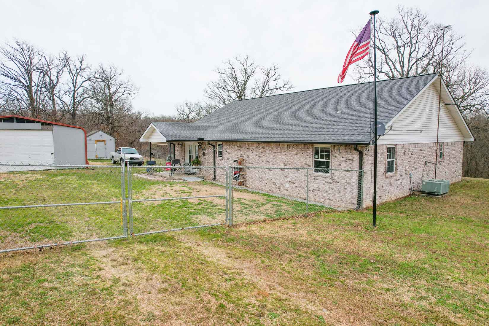 33640 S 620 Ln  