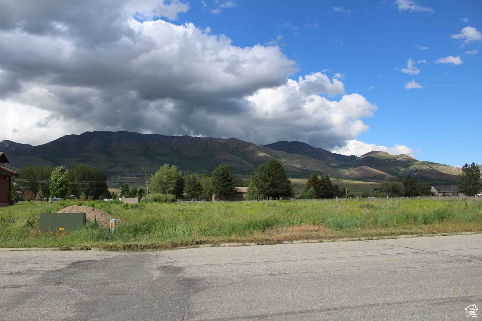 2588 E VALLEY Jct DR  