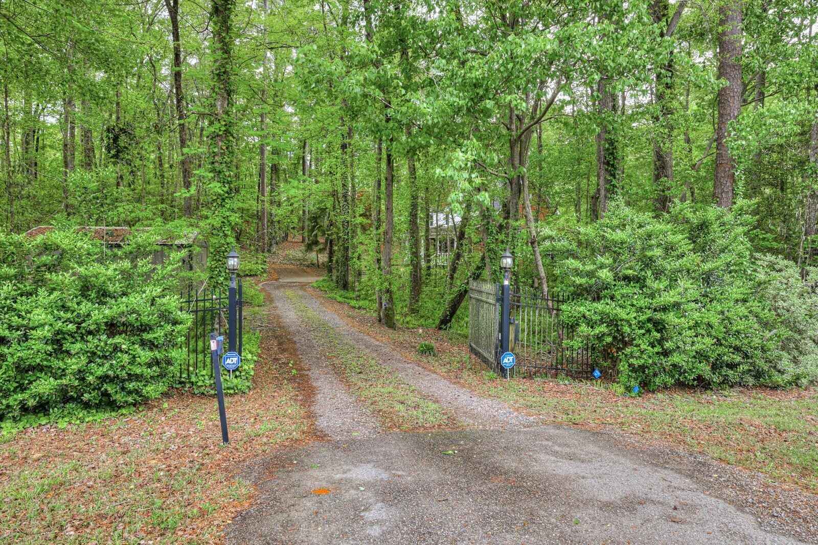 774 W Five Notch Rd Rd  