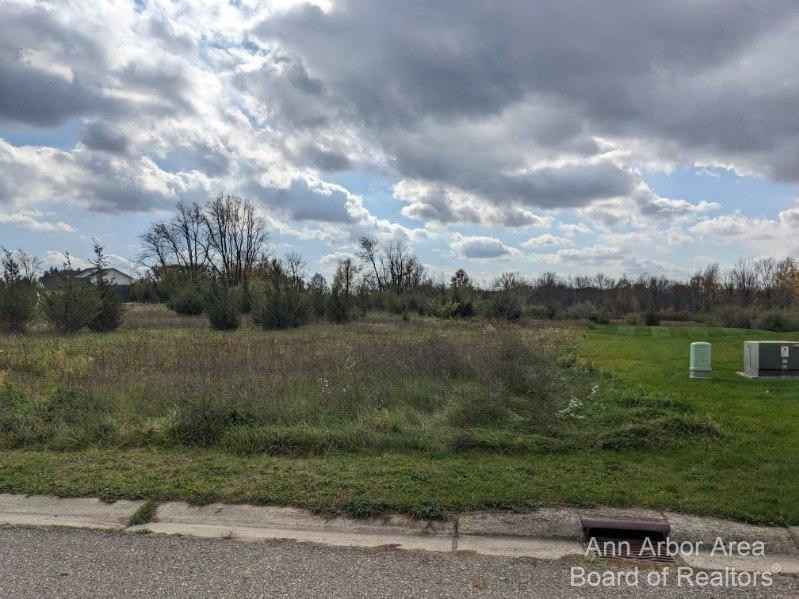 0 Clivedon Rd Unit 16  