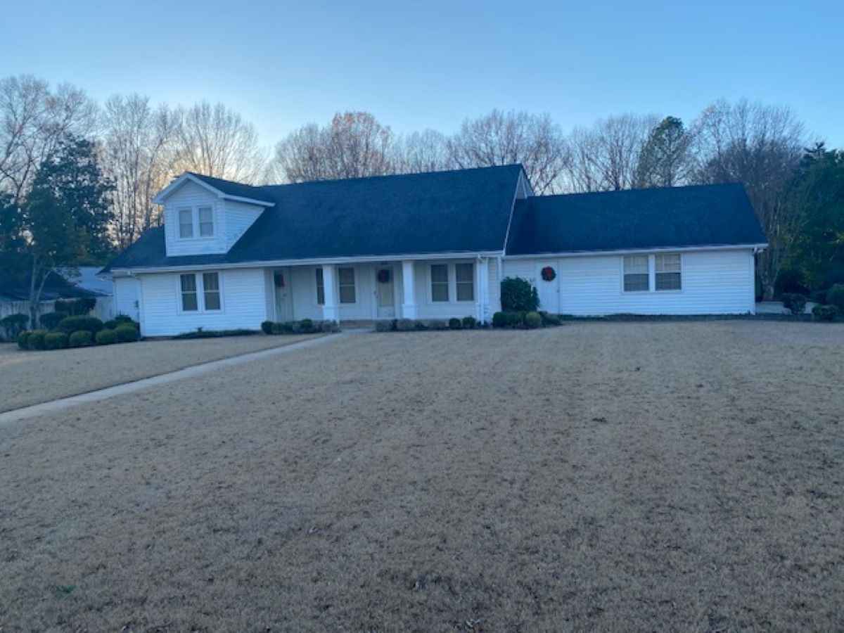 304 Elledge Ln  