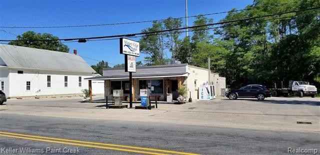 7262 Cairn Hwy  