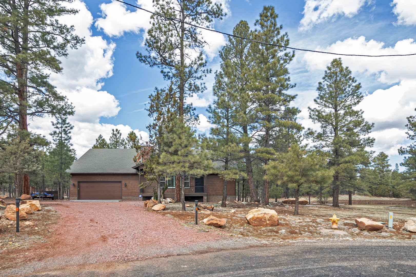 2340 Gila Cir  