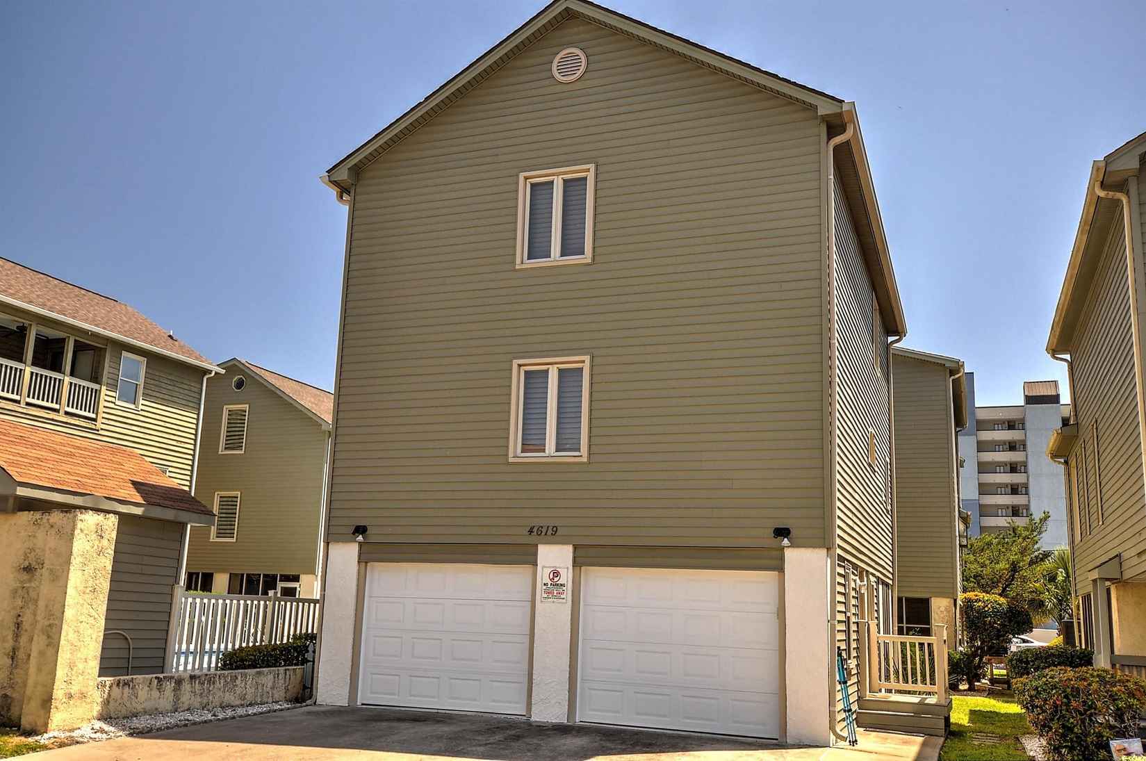 4619 Surf St  