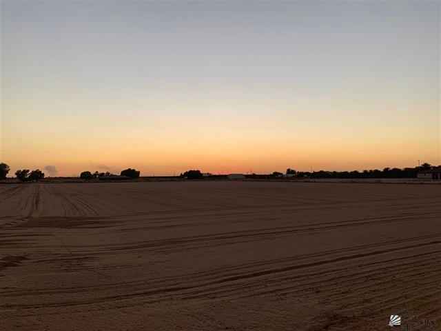 Ave 3 3/4 E CO 16 1/2 ST  