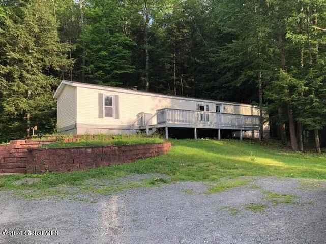 63-140 Lemayville Way  