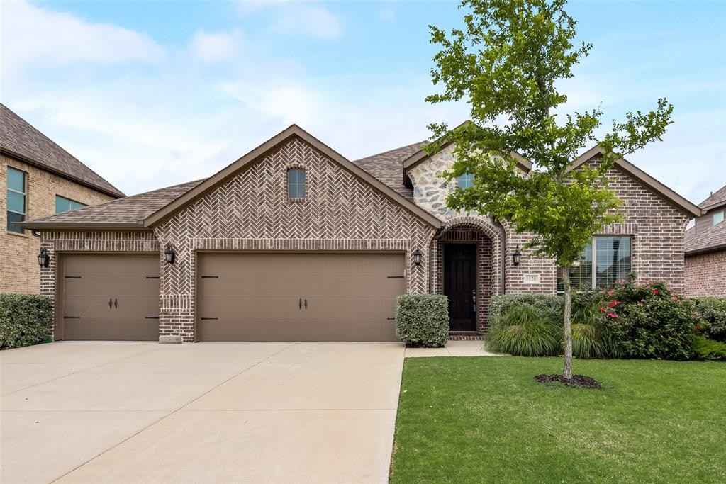 1120 Chickadee Dr  