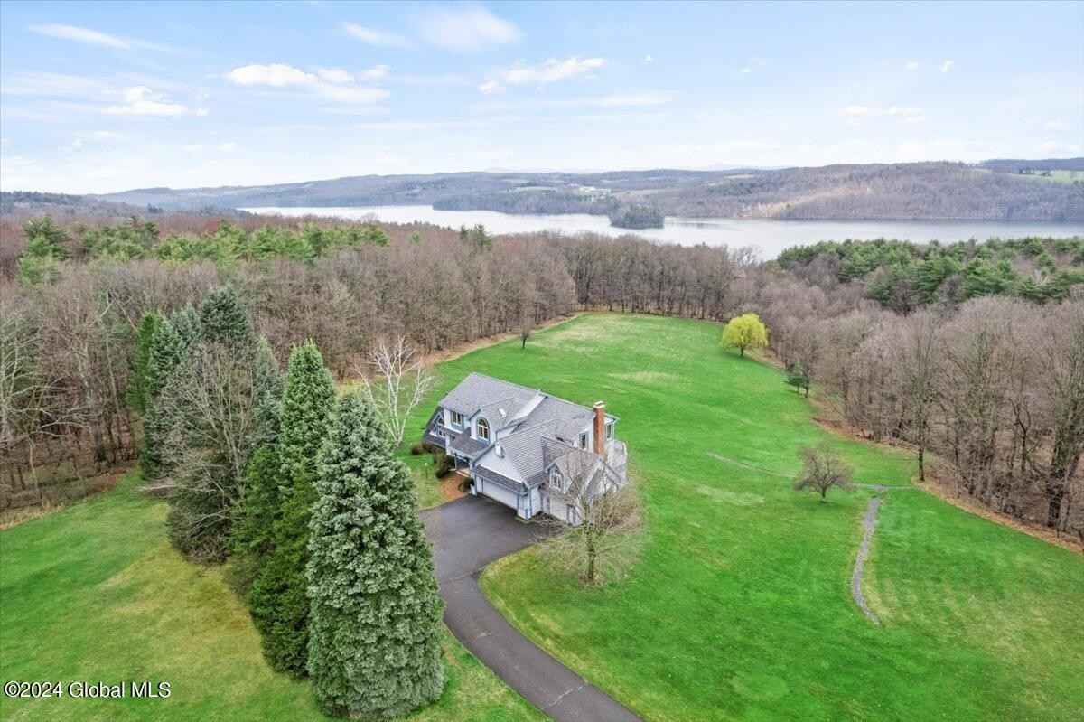 28 Mdws Ct  