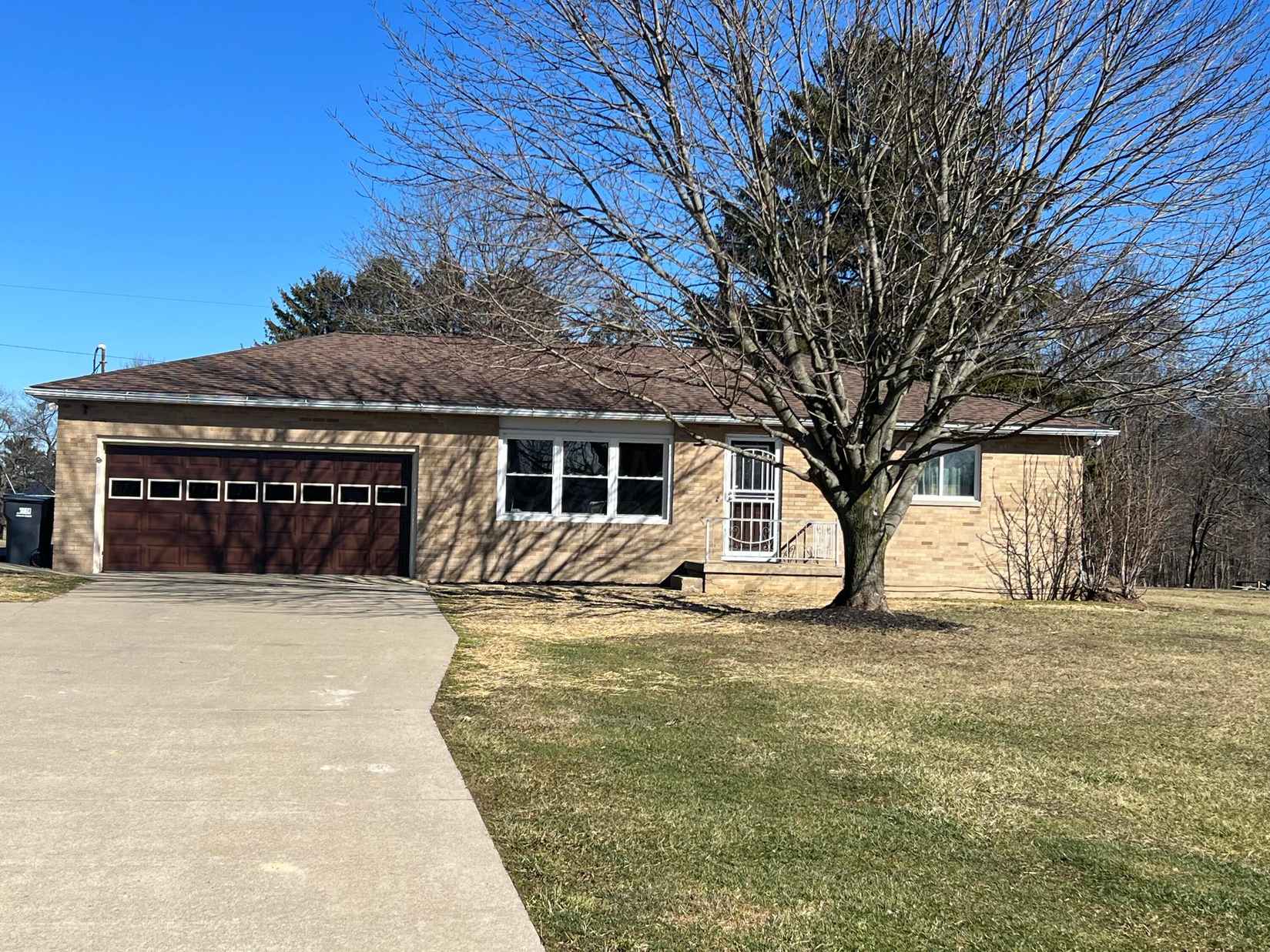 6912 State Route 13 NE  