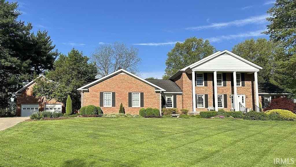 3265 Foxridge Dr  
