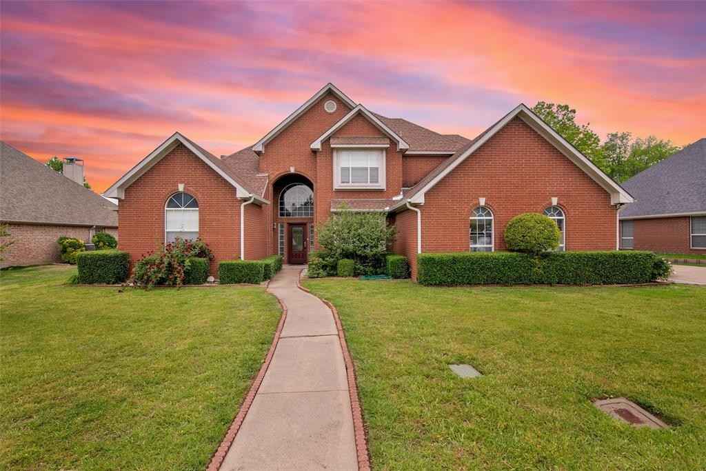 2108 Rivercrest Cir  