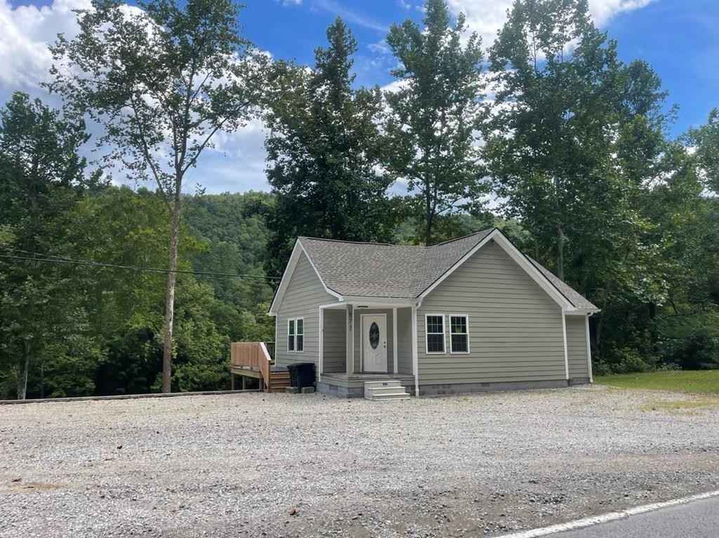 871 Fishtrap Rd  
