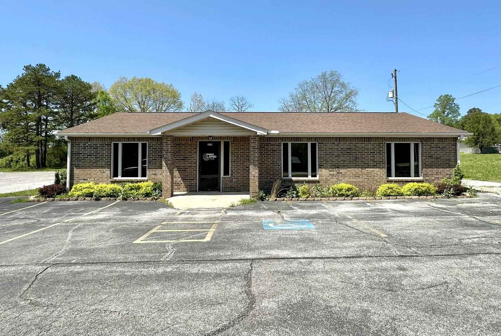 350 N Main St  