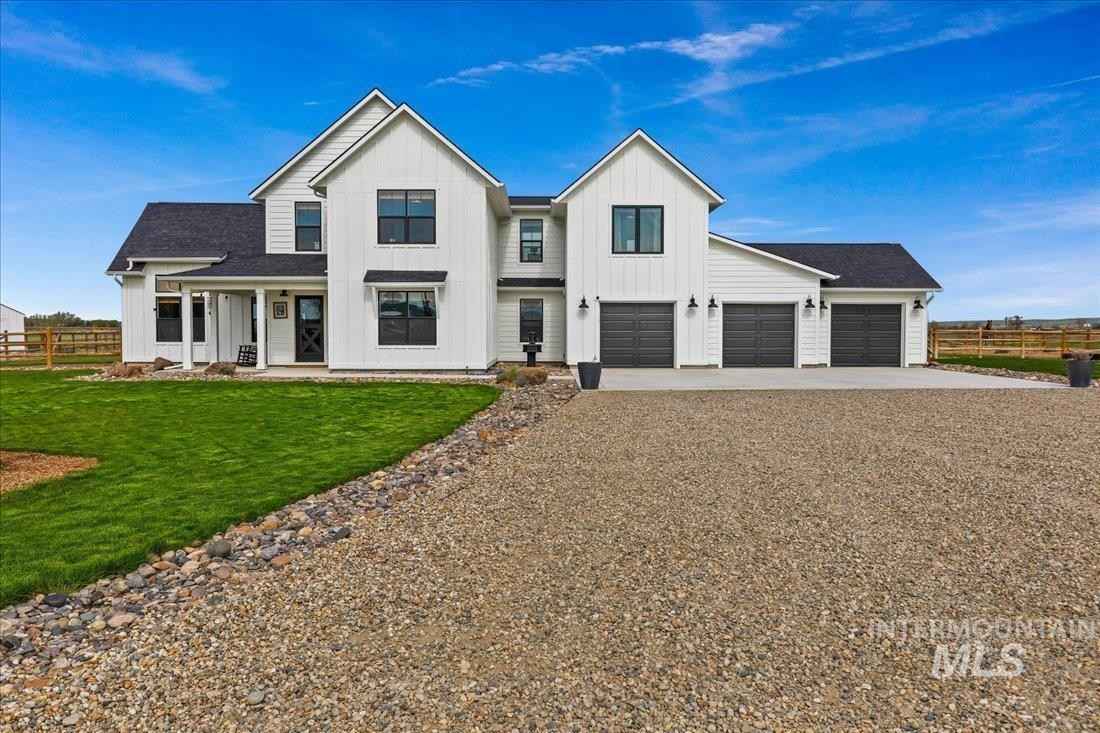 9000 Mallard Ln  