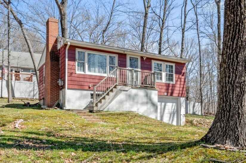 28 Westford Dr  