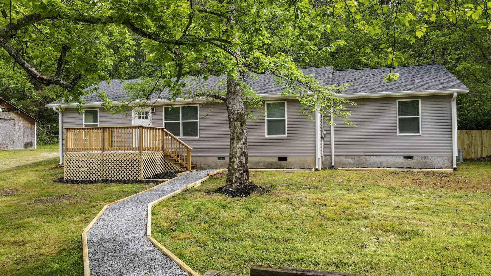 4612 Green Shanty Rd  