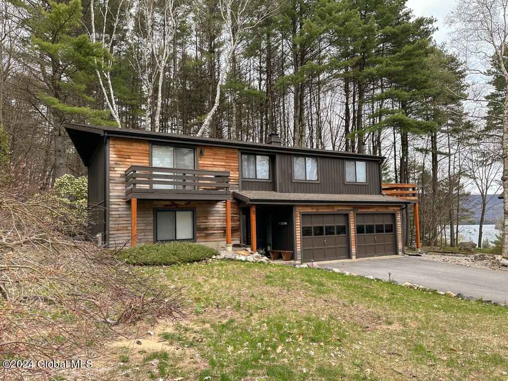 32 Carriage Hl Rd  