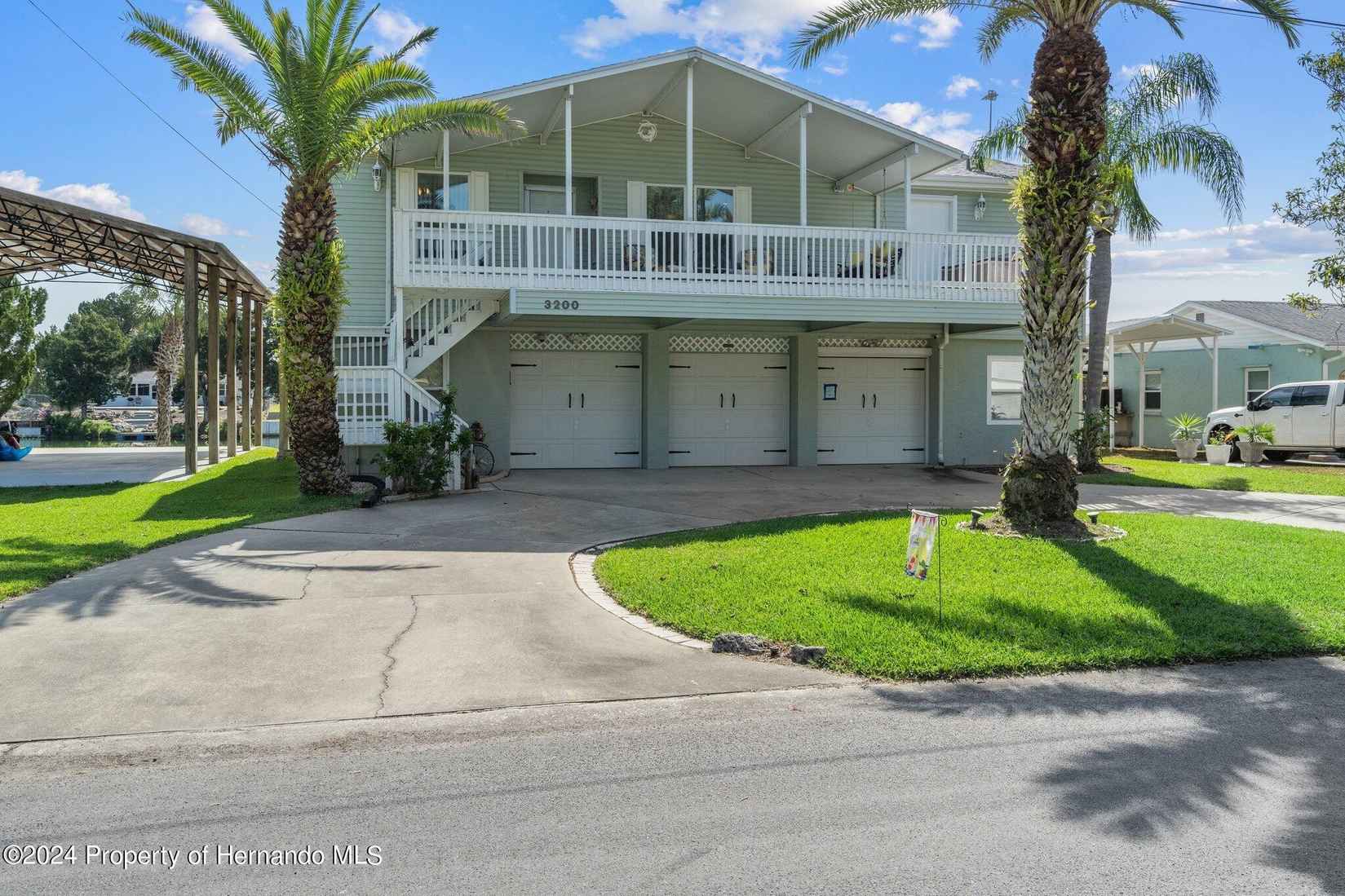 3200 Hibiscus Dr  