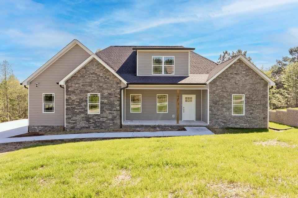 276 Millstone Dr  