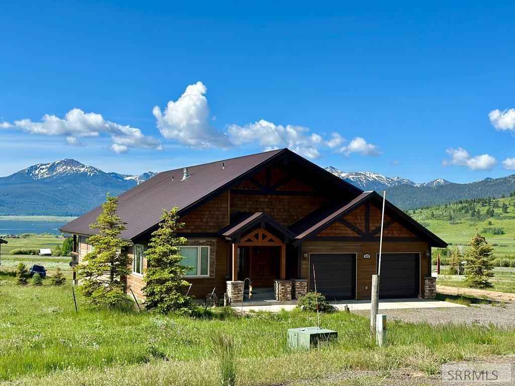 3676 Henry's Lk Cir  