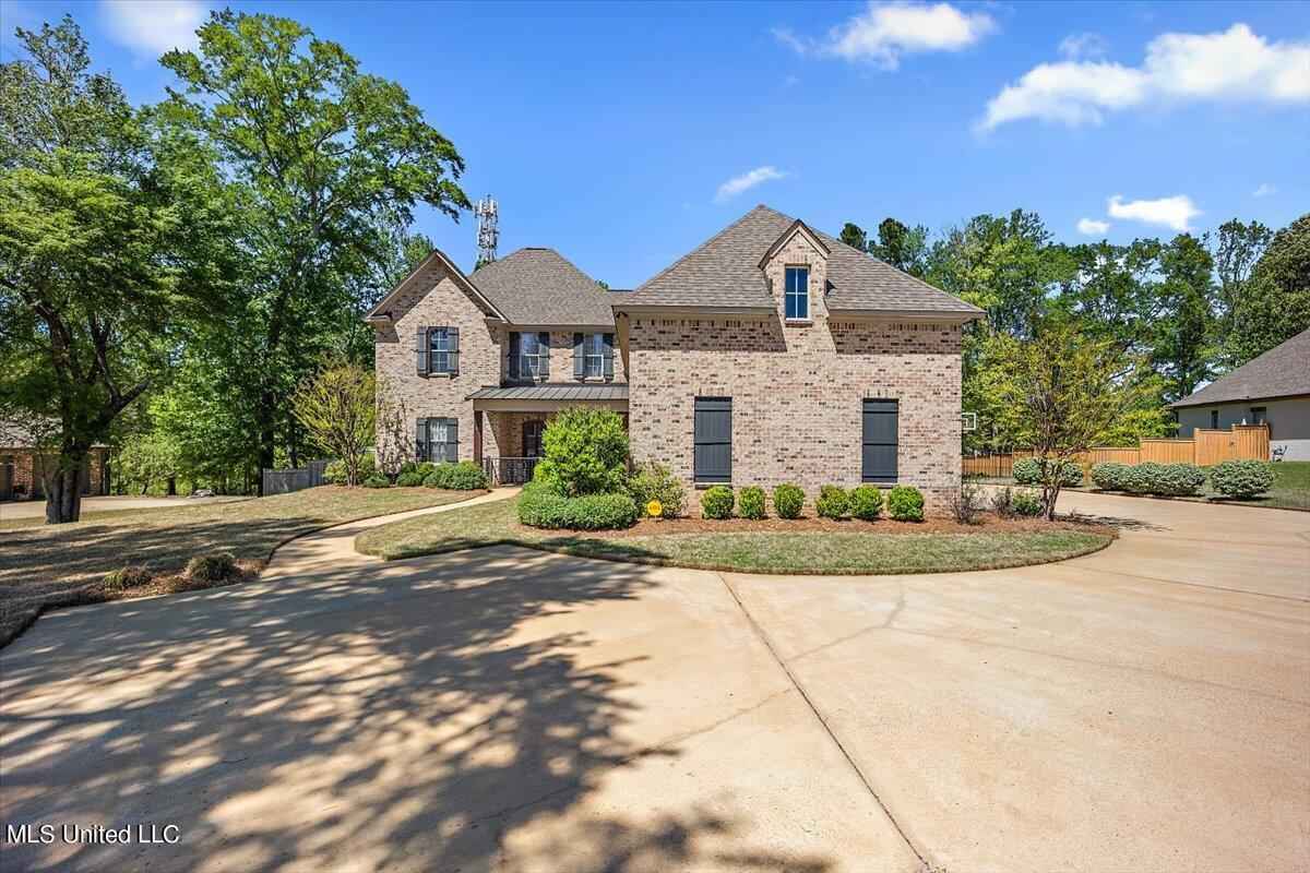 104 Saddlebrook Cv  