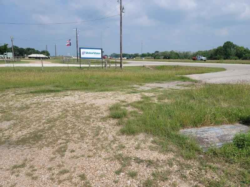 26332 US 59 Hwy  