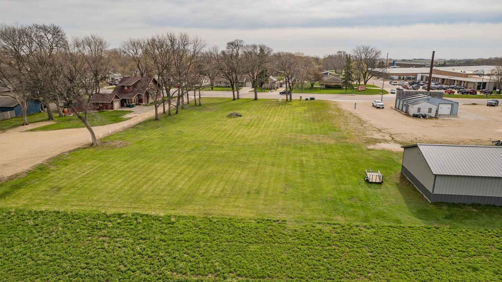000 Okoboji Ave  