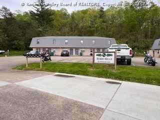 100-130 Berry Hls Dr  