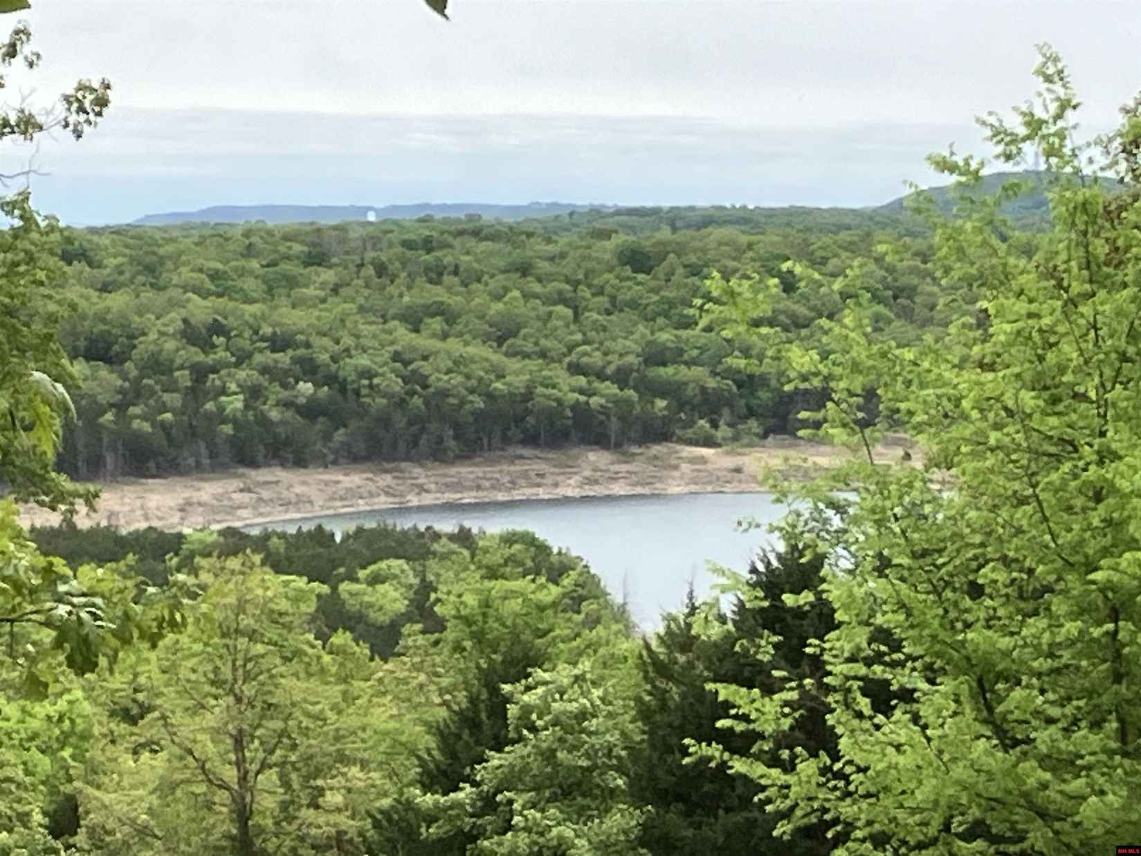 001-02438-000 NOE Crk Rd  