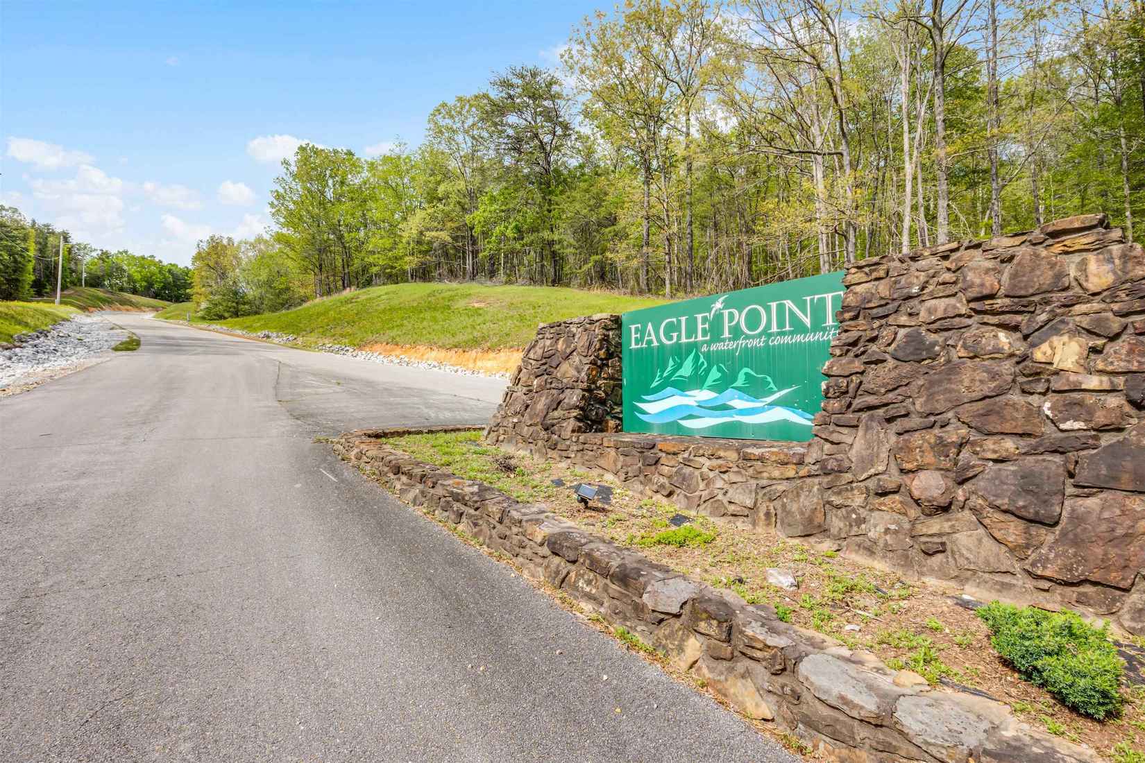 LOT 28 PHASE 1 EAGLE Pt  