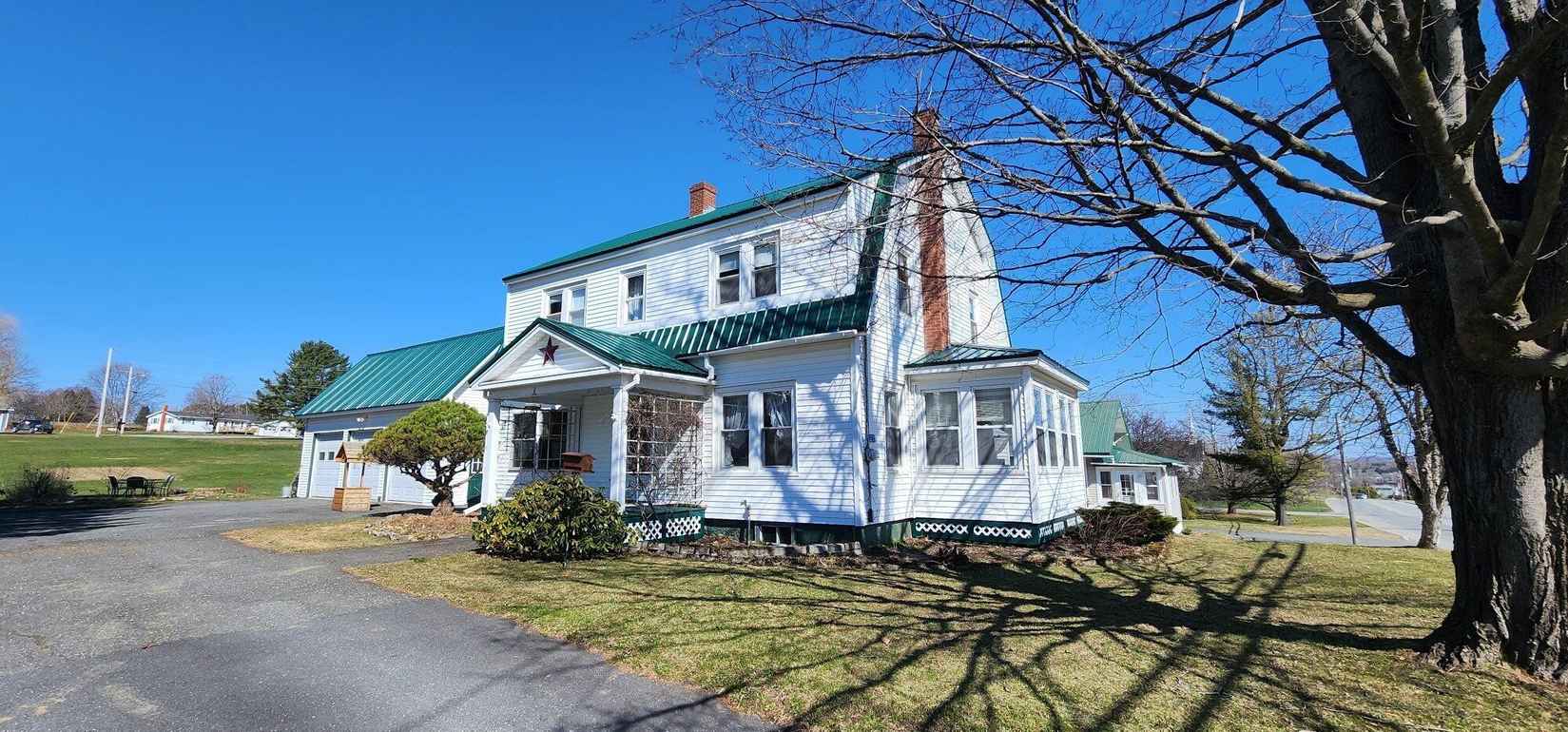 27 Military Rd  