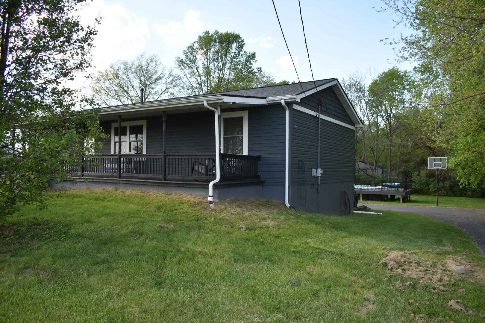 629 Burgin Main Rd  