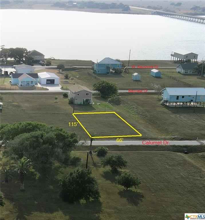 88 Calumet Dr  