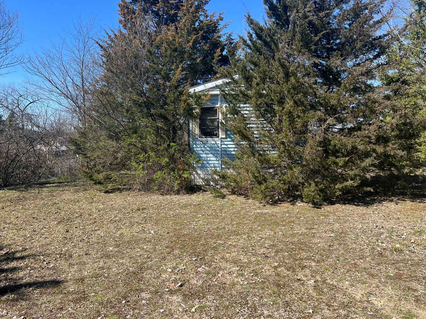 12 13 Hole In The Wall Rd  