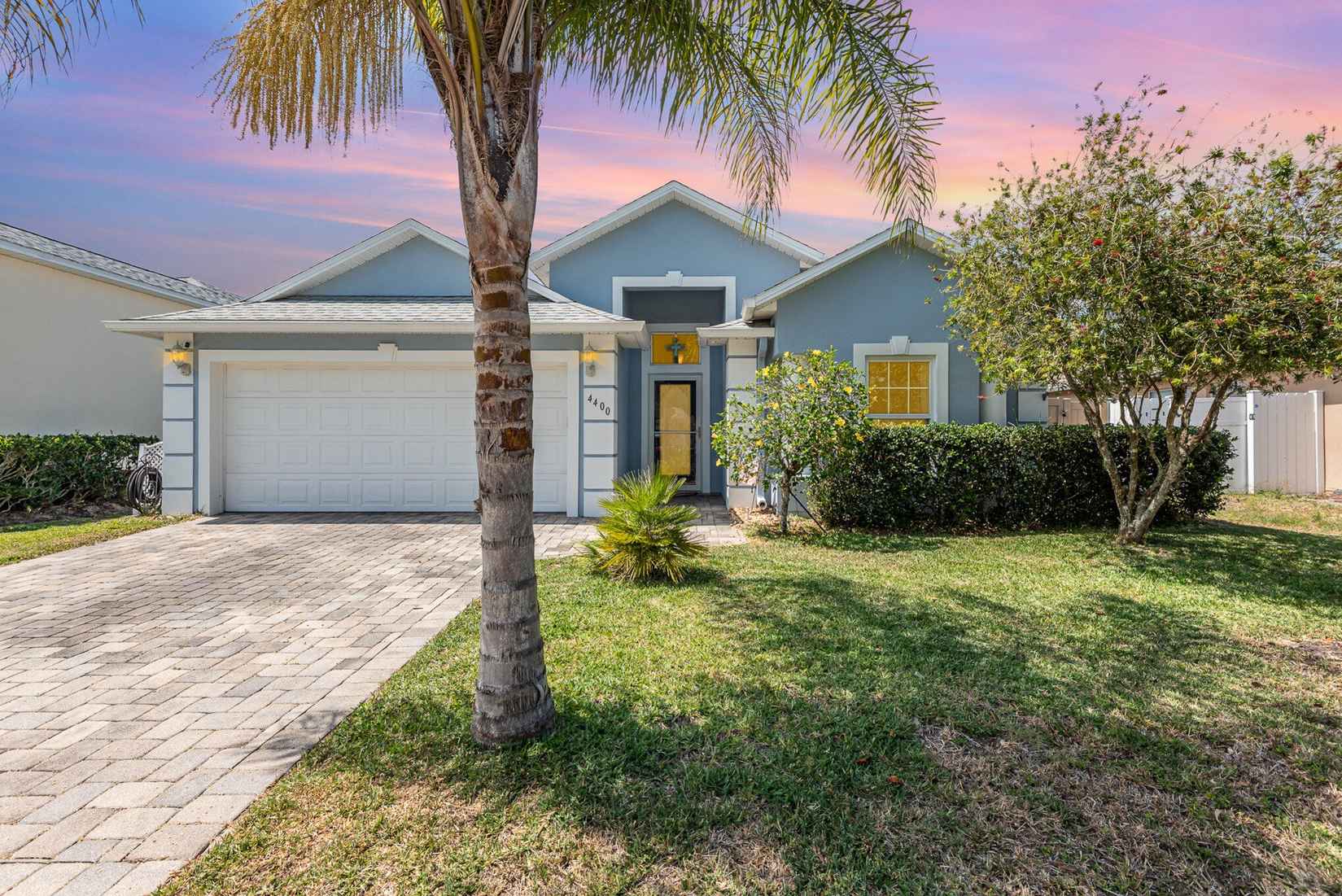 4400 Sugarberry Ln  