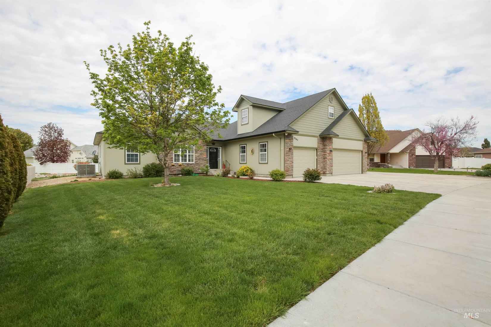 2543 Lauren Dr  