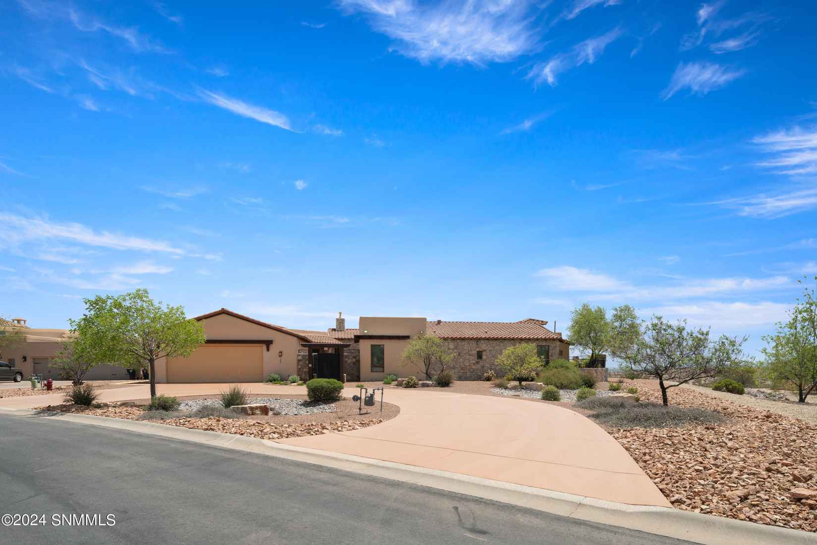 1208 Regency Ct  