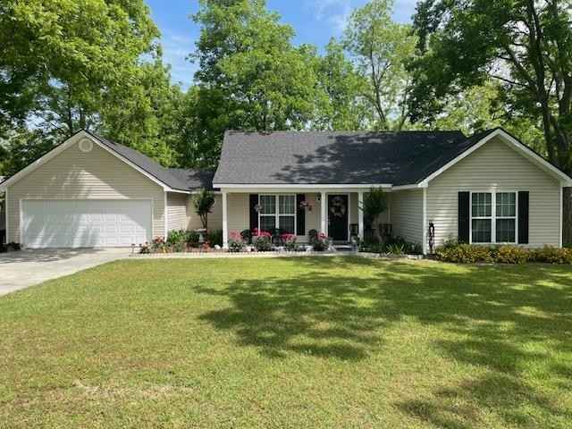 221 Pecan St  