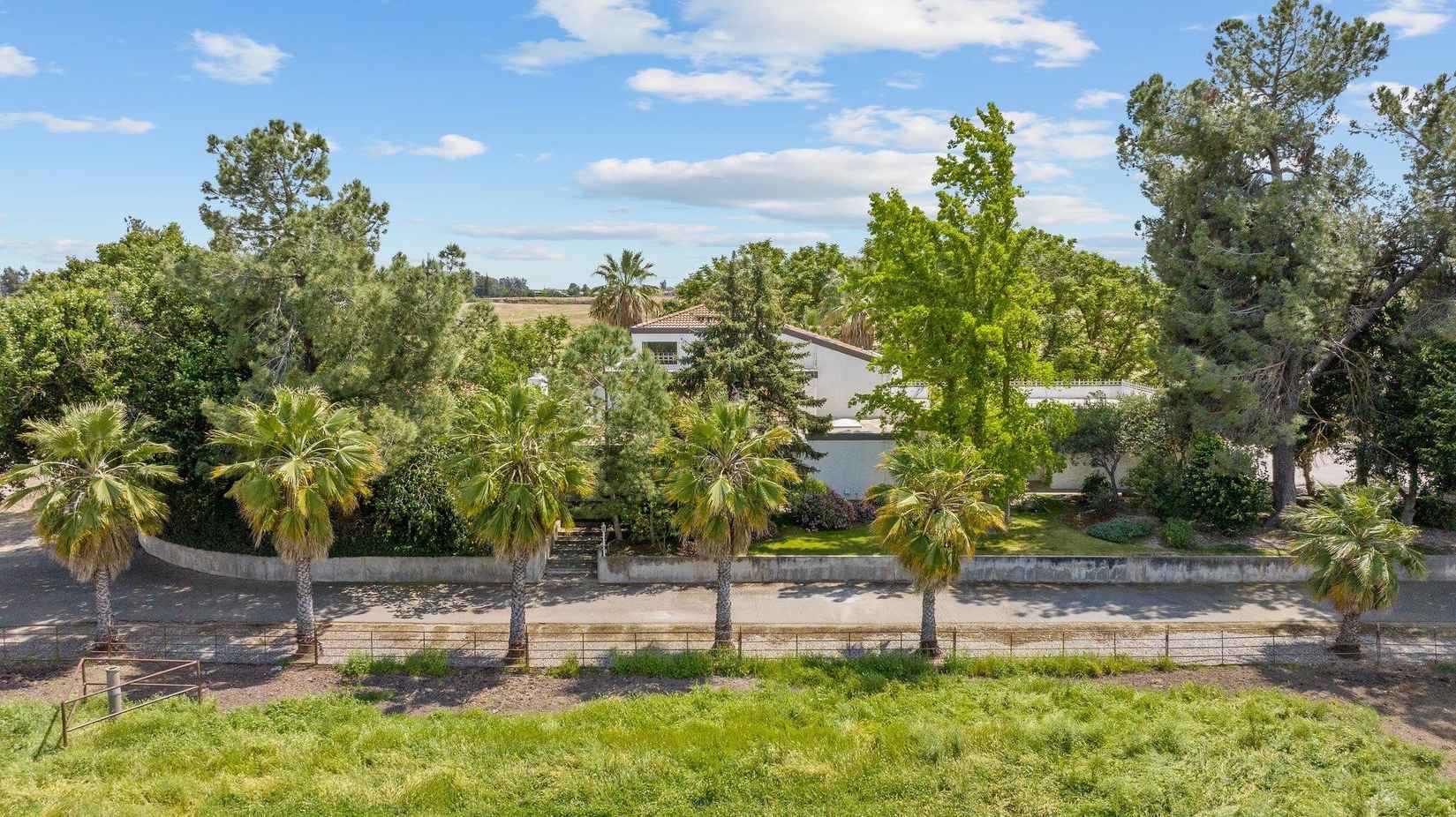 14051 Greenwood Ct  