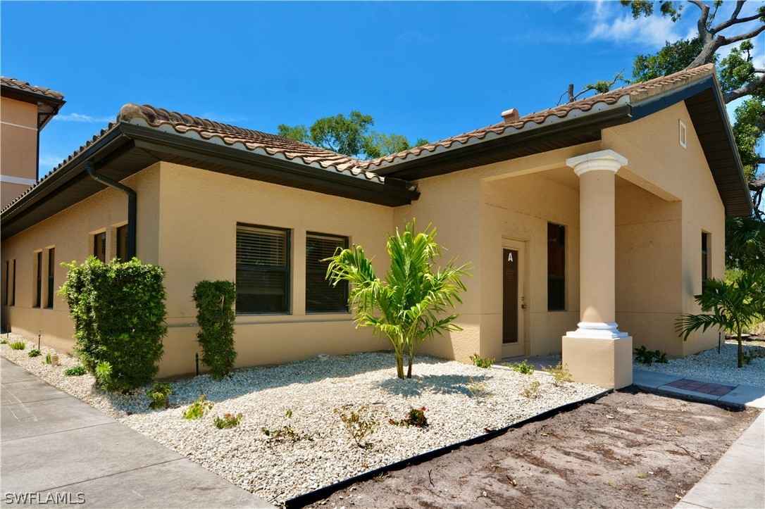 389 Commercial Ct  