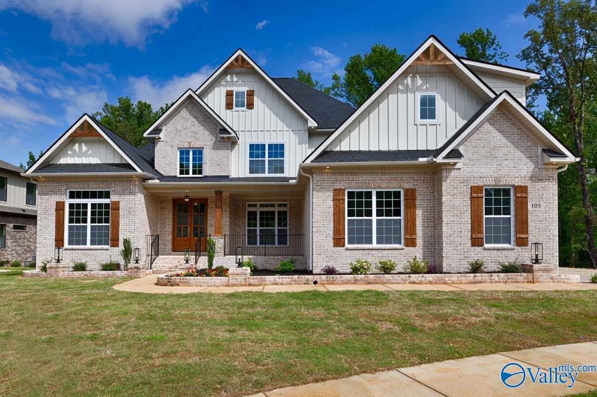 105 Castleberry Ct  
