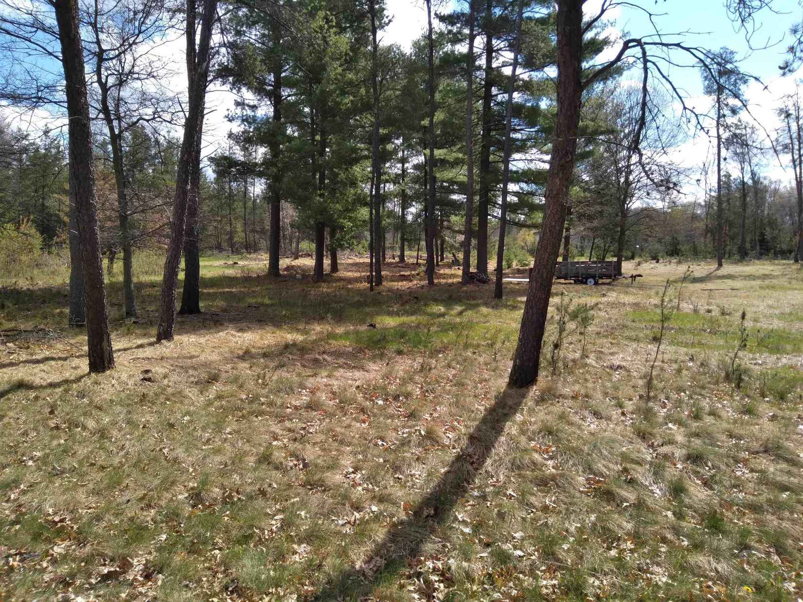 396 398 Leeds Ct  