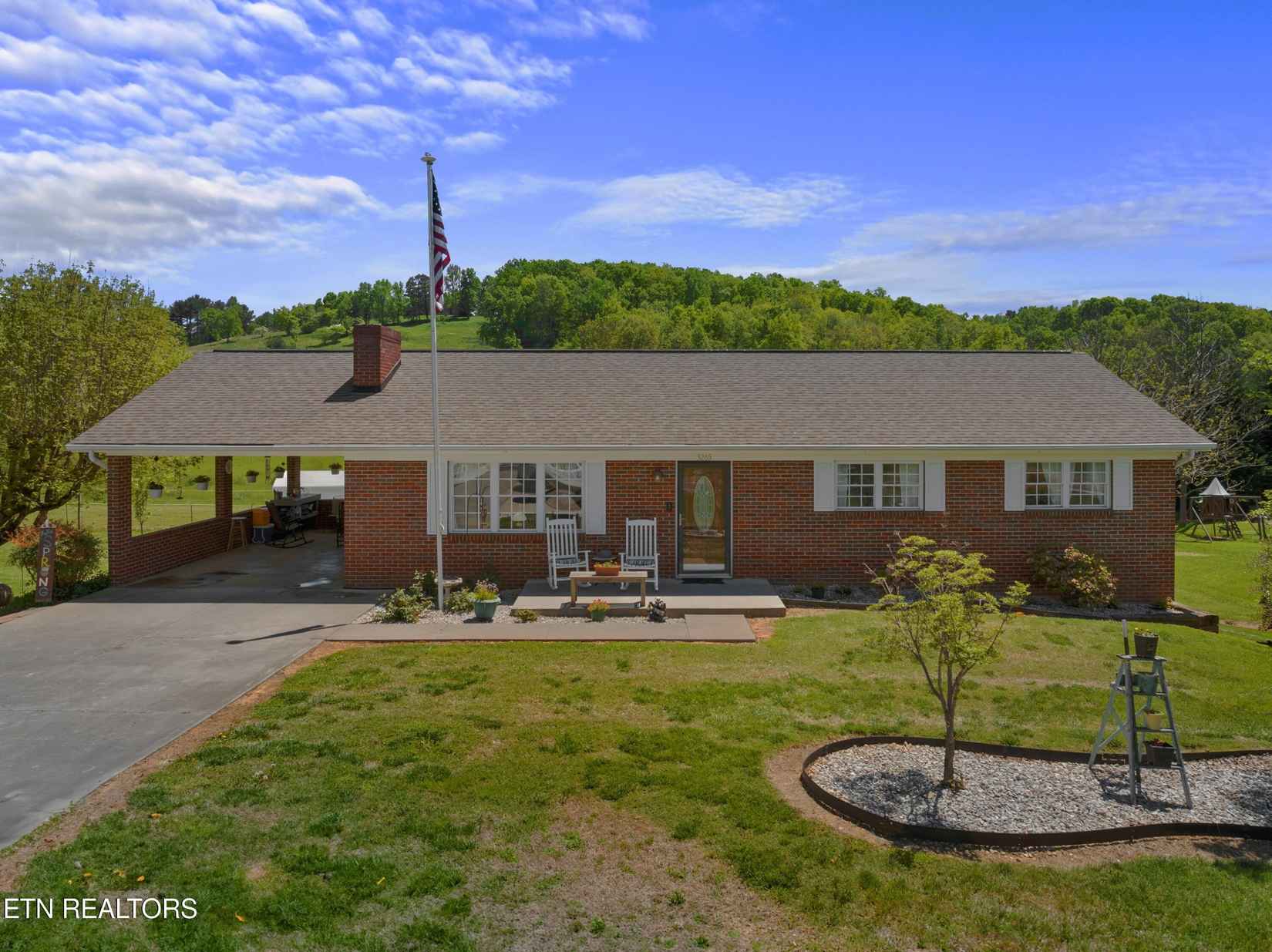 3265 Newport Highway 3265 Hwy  